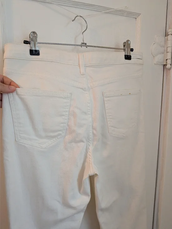NWT Anthropologie Pilcro High-Rise Cropped Flare White Jeans - Size 29 - Picture 10 of 10